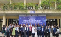 Organización internacional ayuda a Vietnam en lucha contra VIH/SIDA, tuberculosis y malaria