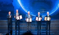 Lanzan en Vietnam la IV edición de Premios globales de ciencia y tecnología VinFuture 