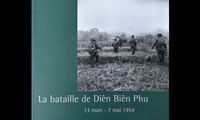 Agencia francesa publica un libro de fotografías sobre la batalla de Dien Bien Phu