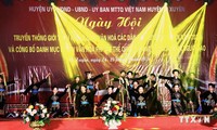 Inauguran el Festival Cultural de las Etnias del distrito de Vi Xuyen