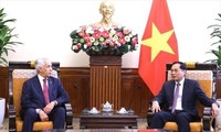 Vietnam y Qatar promueven cooperación multifacética 
