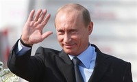 คะแนนนิยมของประธานาธิบดีและนายกฯรัสเซีย ต่างเพิ่มขึ้น