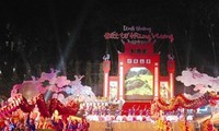 เทศกาลสักการะบูชาบรรพกษัตริย์ Hung