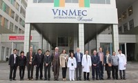คณะผู้แทนของประเทศเบลเยี่ยมเดินทางมาเยือนโรงพยาบาลนานาชาติ Vinmec