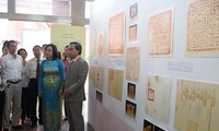 เปิดงานนิทรรศการ “พระบรมราชโองการโปรดเกล้าฯในสมัยราชวงศ์ Nguyễn 1802-1945”