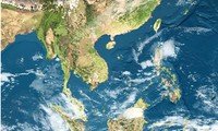 ญี่ปุ่นและสิงคโปร์เรียกร้องให้แก้ไขการพิพาทในทะเลตะวันออกด้วยสันติวิธี