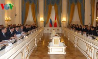 เปิดการประชุมครั้งที่ 15 คณะกรรมการร่วมรัฐบาลเวียดนาม-รัสเซีย