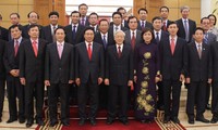 ผู้นำเวียดนามให้การต้อนรับหัวหน้าสำนักงานตัวแทนเวียดนามประจำต่างประเทศคนใหม่