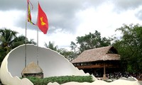 เขตท่องเที่ยว “Một thoáng Việt Nam”ในอำเภอ กู๋จี