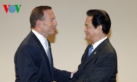 นายกฯเวียดนามพบปะกับนายกฯออสเตรเลียและรัฐมนตรีต่างประเทศสหรัฐนอกรอบการประชุมอาเซียน