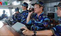 ตำรวจทะเลเวียดนามปล่อยแถวขบวนเจ้าหน้าที่เริ่มกระบวนการฝึกซ้อมในปี 2015