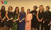 ดร.สตรีเวียดนามได้รับรางวัล “นักวิทยาศาสตร์รุ่นใหม่ที่มีความสามารถของโลก”