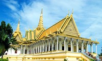 กรุงพนมเปญ-จุดหมายปลายทางการท่องเที่ยวที่น่าสนใจสำหรับนักท่องเที่ยวเวียดนาม