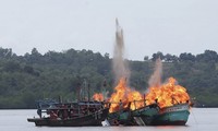 อินโดนีเซียทำลายเรือประมงต่างชาติ 23 ลำ