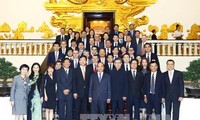 นายกรัฐมนตรี เหงียนซวนฟุก เรียกร้องให้สถานประกอบการฮ่องกง ประเทศจีนลงทุนในโครงสร้างพื้นฐาน
