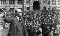 การปฏิวัติเดือนตุลาคมรัสเซียได้สร้างบทเรียนที่ล้ำค่าให้แก่ภารกิจการเปลี่ยนแปลงใหม่ของเวียดนาม