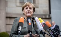 นายกรัฐมนตรีเยอรมนีประกาศว่า จะไม่ลาออกจากตำแหน่งและเตรียมพร้อมให้แก่การเลือกตั้งใหม่