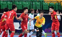 ทีมฟุตซอลหญิงเวียดนามผ่านเข้ารอบรองชนะเลิศครั้งแรกในการแข่งขันฟุตซอลหญิงชิงแชมป์เอเชียปี 2018