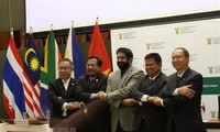 มุ่งสู่หน้าใหม่ของความสัมพันธ์ทางการทูตอาเซียน-แอฟริกาใต้