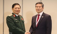 ภารกิจของรัฐมนตรีกลาโหมเวียดนาม โงซวนหลิก ในการสนทนาแชงกรีลา