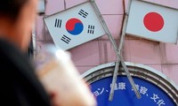 ญี่ปุ่นและสาธารณรัฐเกาหลีเริ่มการสนทนาระดับสูงเกี่ยวกับความขัดแย้งด้านการค้า