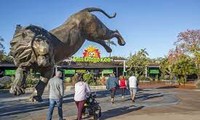 สวนสัตว์ซานดิเอโกซาฟารีพาร์คของสหรัฐจัดกิจกรรมต่างๆเพื่อฉลองปีใหม่ตามประเพณีของบางประเทศในเอเชีย