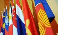 ASEAN, China review dialogue relations, cooperation