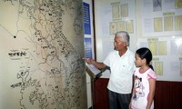 Documents on Truong Sa, Hoang Sa on display