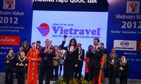 Vietnam Tourism Awards 2012 presented