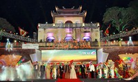  Art performance brings Tet atmosphere to Overseas Vietnamese