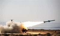 Iran rejects ballistic missile talks 