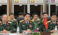 Vietnam attends ASEAN Defense Ministers’ meeting