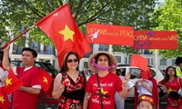 Overseas Vietnamese defend Vietnam’s sovereignty