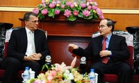 Vietnam treasures comprehensive partnership with Australia
