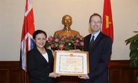 British Ambassador to Vietnam awarded certificate of merit