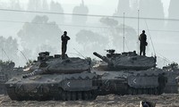Israel mobilizes 40,000 reservists for strikes on Gaza Strip