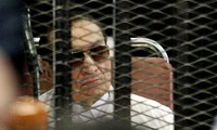 Egypt lifts election ban on Mubarak’s party officials
