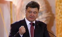   Poroshenko bloc leading in parliamentary election campaign