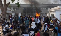 Army seizes power in Burkina Faso after riots
