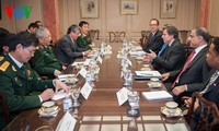 Vietnam, US cooperate on peacekeeping activities and repairing the aftermath of war