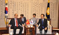 Vietnam, South Korea pledge broader strategic partnership