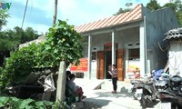 Charitable houses given to poor people in Lang Son province ahead of Tet 