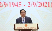 PM says Vietnam goes all-out to guarantee national interests