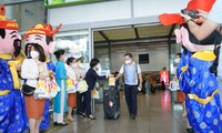 Localities welcome first tourists in New Year