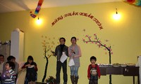 Vietnamesen in Griechenland und in den Niederlanden feiern das Neujahrsfest Tet