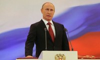 Russischer Präsident Wladimir Putin vereidigt