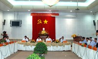 Premierminister Nguyen Tan Dung besucht die Provinz Tien Giang