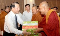 Vize-Premierminister Ninh beglückwünscht das Chol Chnam Thmay-Fest der Khmer-Gruppe