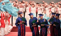 Parlamentspräsident Hung fordert verstärkte Kampagnen vietnamesischer Studenten
