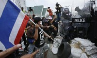 Thailand: Ein Protestführer und 100 Demonstranten wurden festgenommen